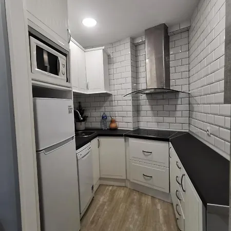 Apartamento Familiar A 100 Mts De La Playa La Pineda